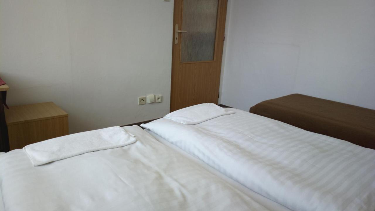 Penzion Lada Nová Bystřice Bagian luar foto