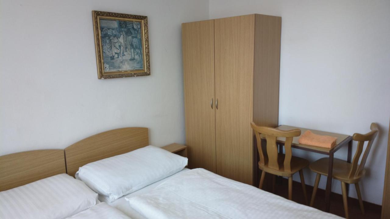 Penzion Lada Nová Bystřice Bagian luar foto