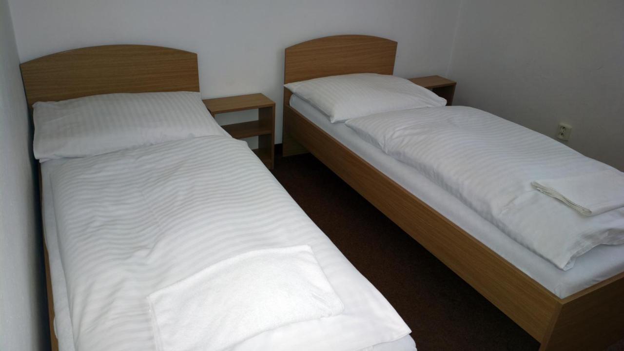Penzion Lada Nová Bystřice Bagian luar foto
