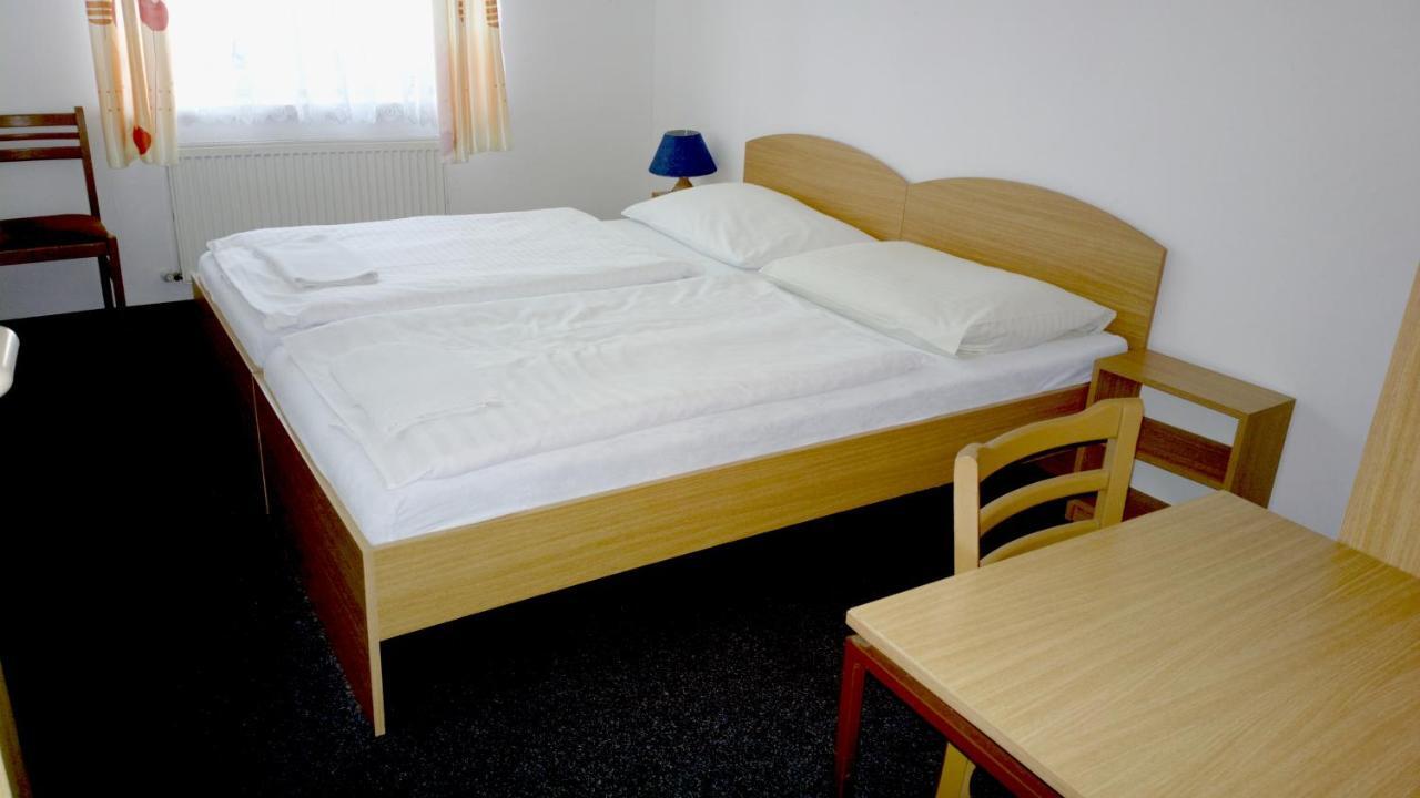 Penzion Lada Nová Bystřice Bagian luar foto